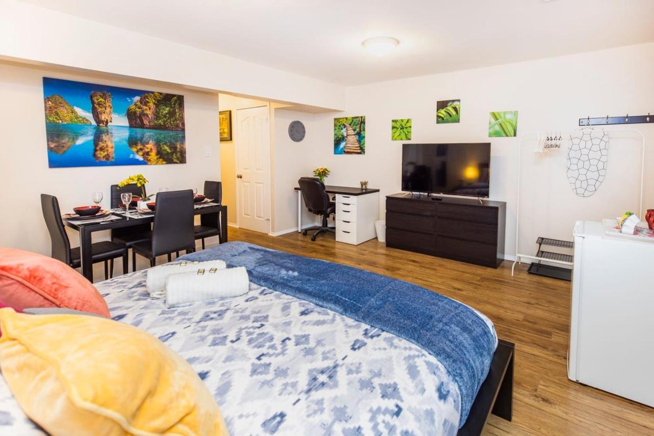 Modern Studio W King Bed - Central Ottawa Zewnętrze zdjęcie